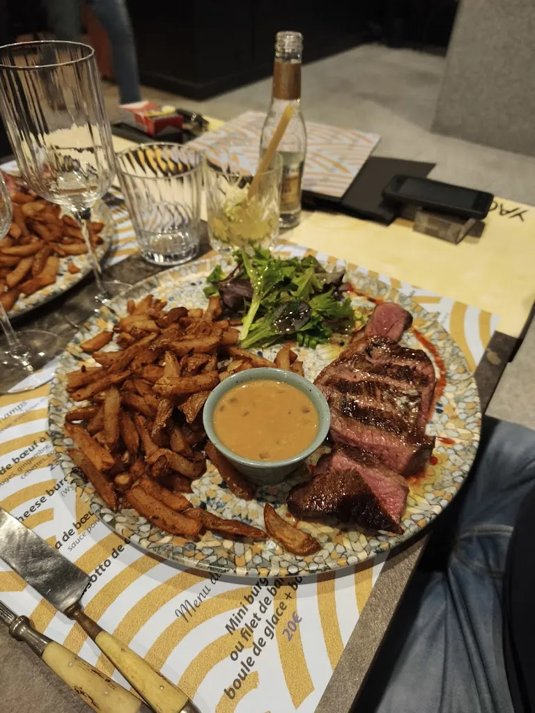 Agathe r_Bistrot de la Houle_Saint-Briac-sur-Mer_review