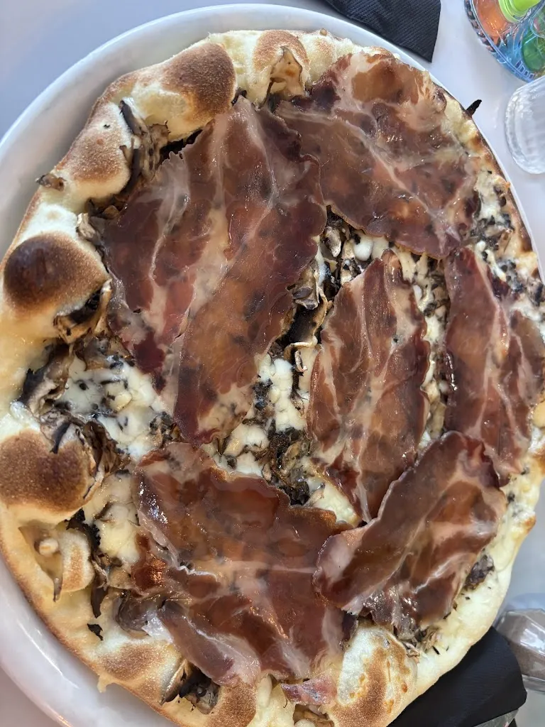 Mélanie et Timéo GAVALON_Bistrot de la Houle_Saint-Briac-sur-Mer_review