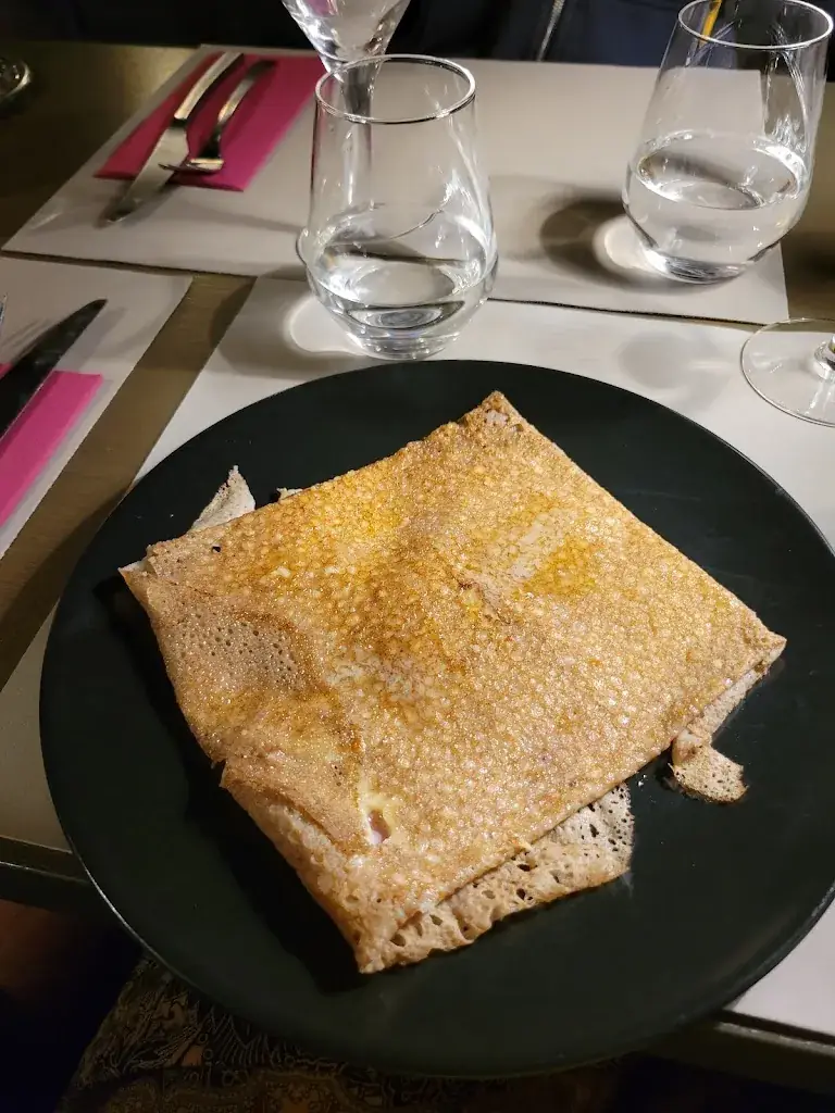 Morgane_Crêperie L'Hermine_Saint-Briac-sur-Mer_review