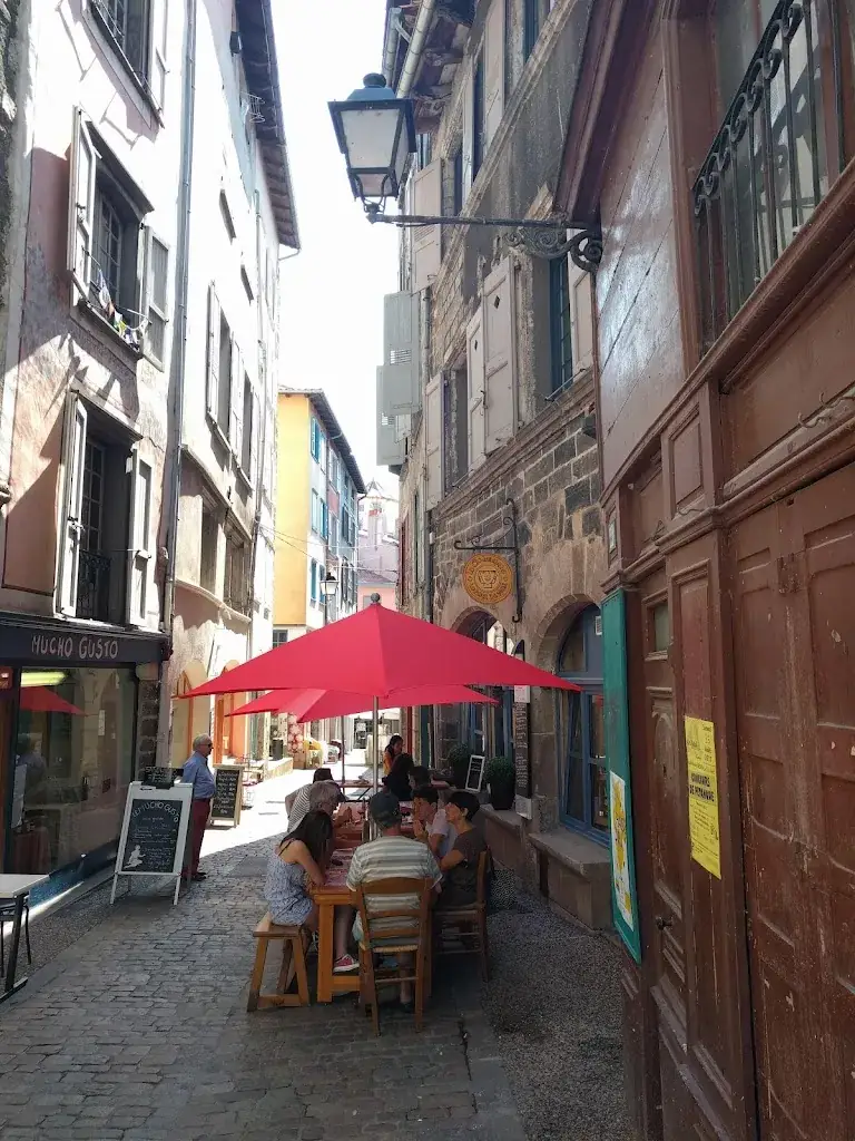 Ian Goodall_Le Chamarlenc_Puy-en-Velay_review