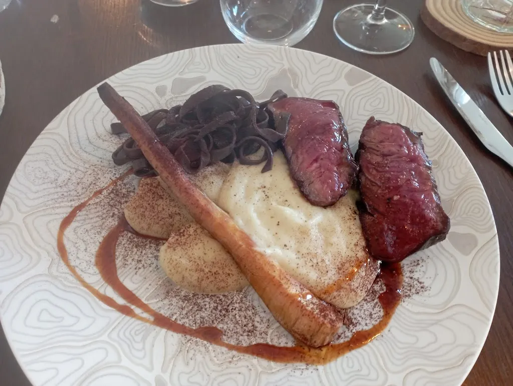 Marie_Helene Lefebvre_Daméa _Saint-Lunaire_review