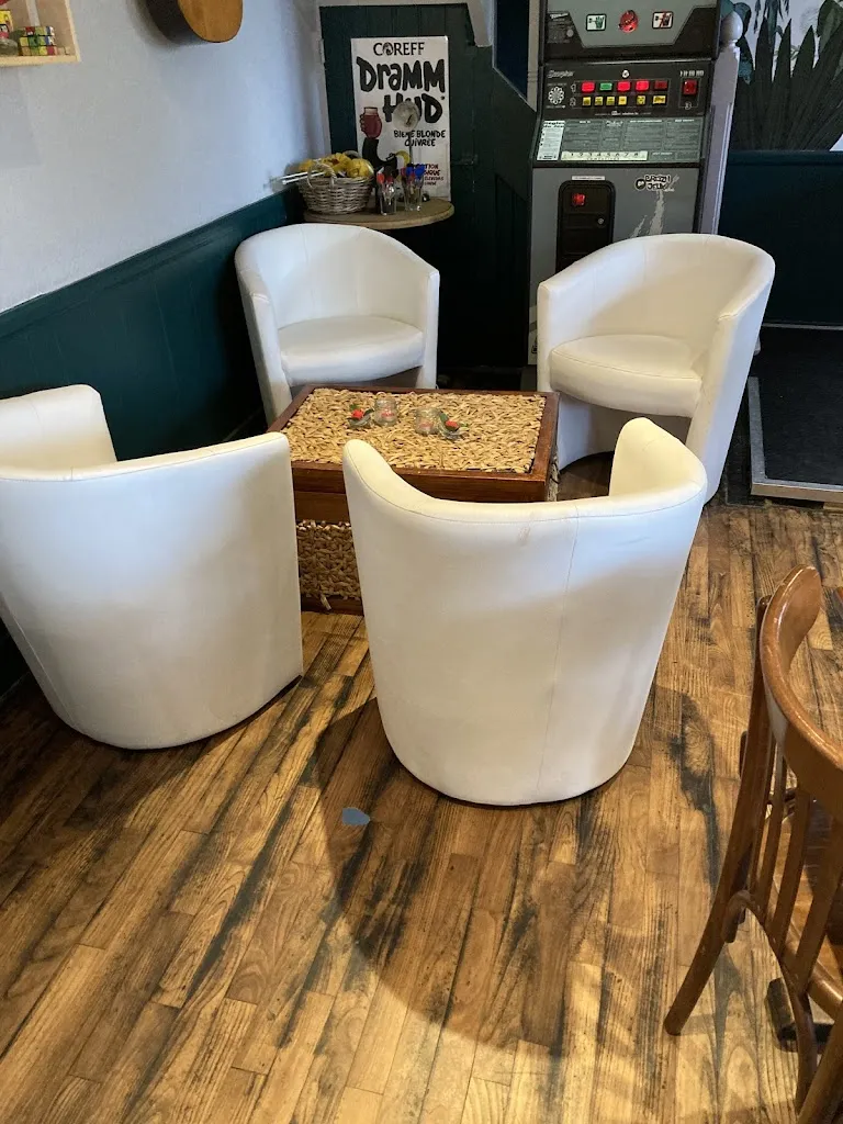 La Tête d'Affiche_Saint-Médard-sur-Ille_slider_image_2