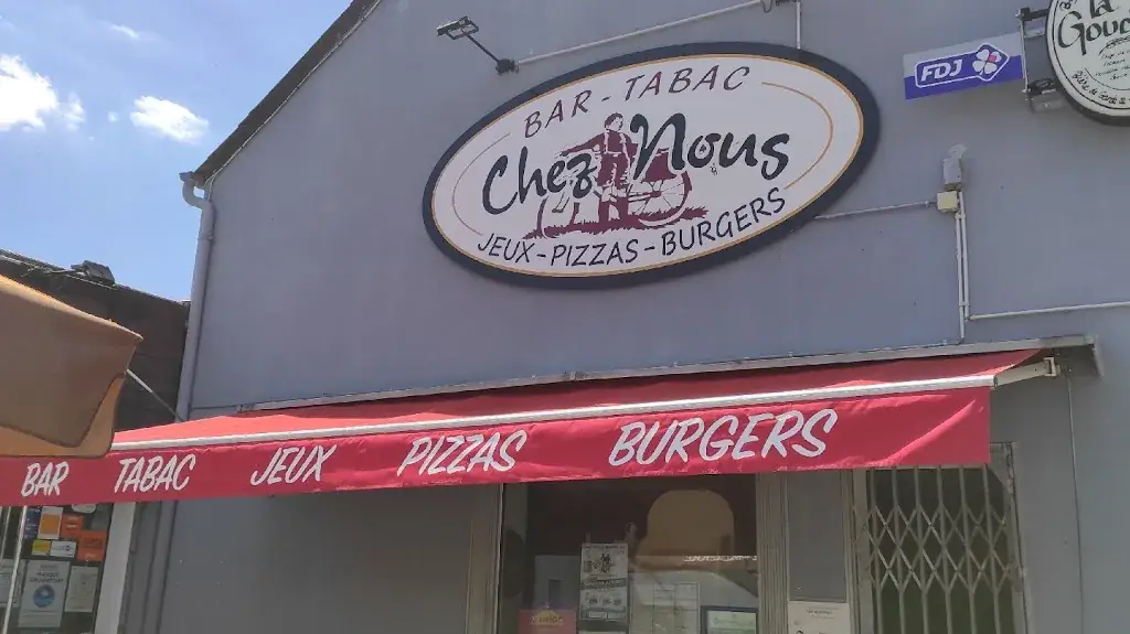 Chez Nous restaurant in Saint-Perreux