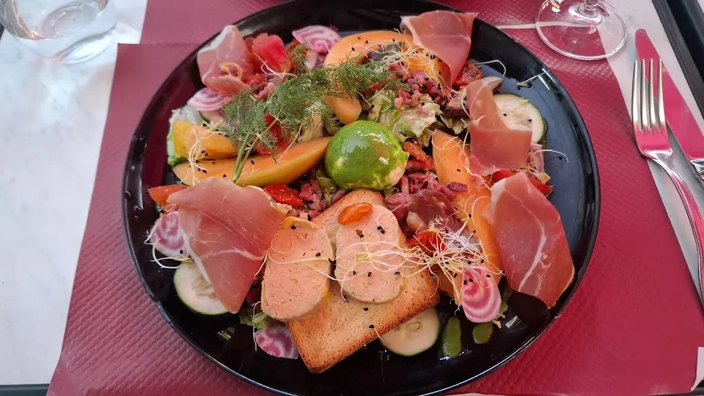 Wendy Brown_le Saint-père Restaurant_Tonnerre_review