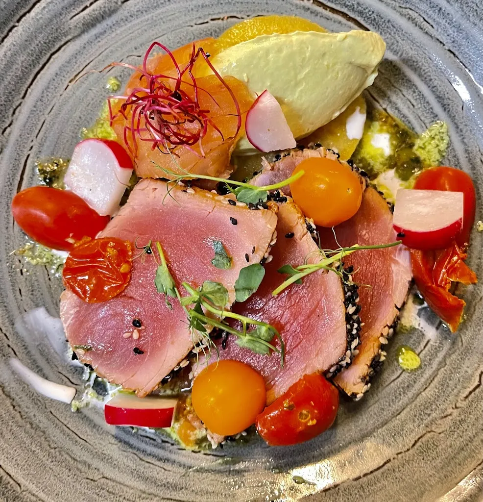 le Saint-père Restaurant_Tonnerre_slider_image_2