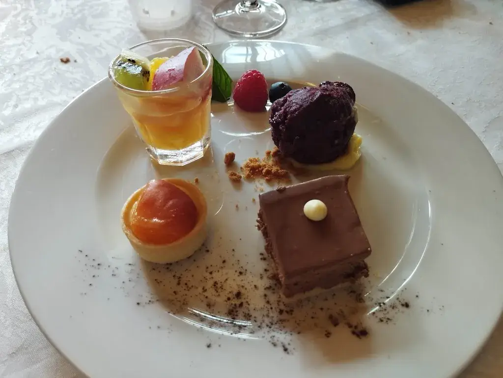 Menu_Lodge les jardins d'Espaladous_Saint-Pierre-Eynac_image_4