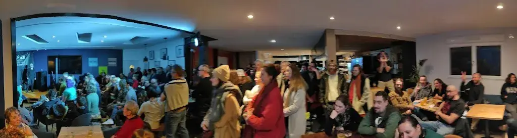 Willow 999BZH_La Flemme Cave & Bar_Saint-Nolff_review