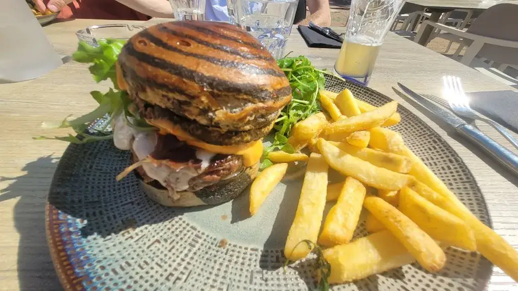 Kim Nem_Le Bistrot du Golf_Saint-Jacques-de-la-Lande_recensione