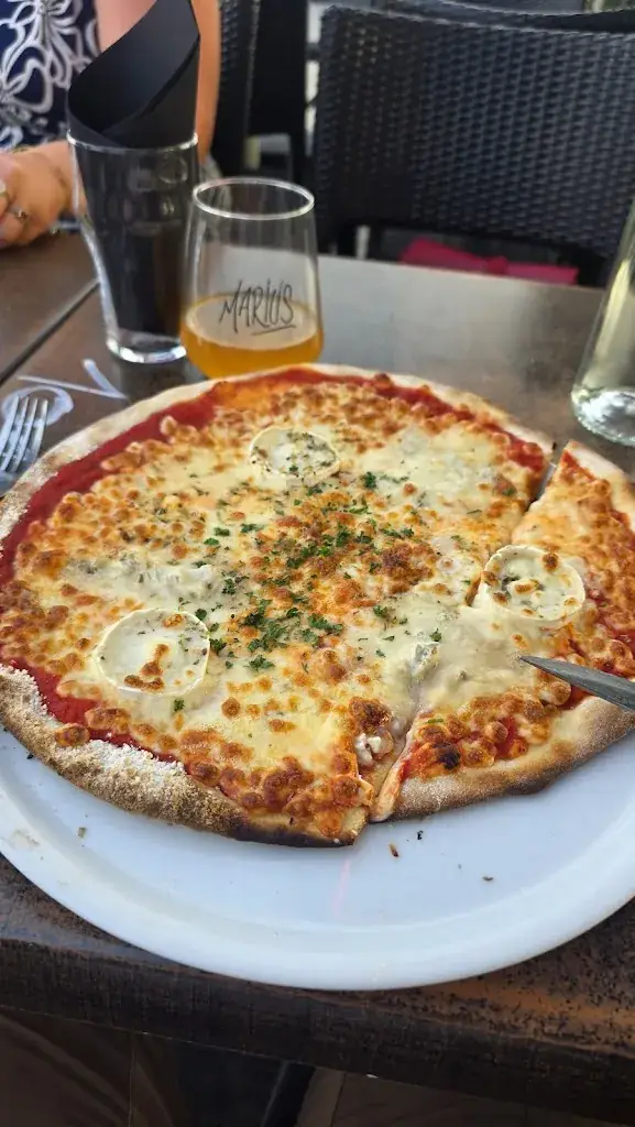 Arnaud Kervadec_Brasserie Pizzeria Marius_Saint-Jacques-de-la-Lande_review