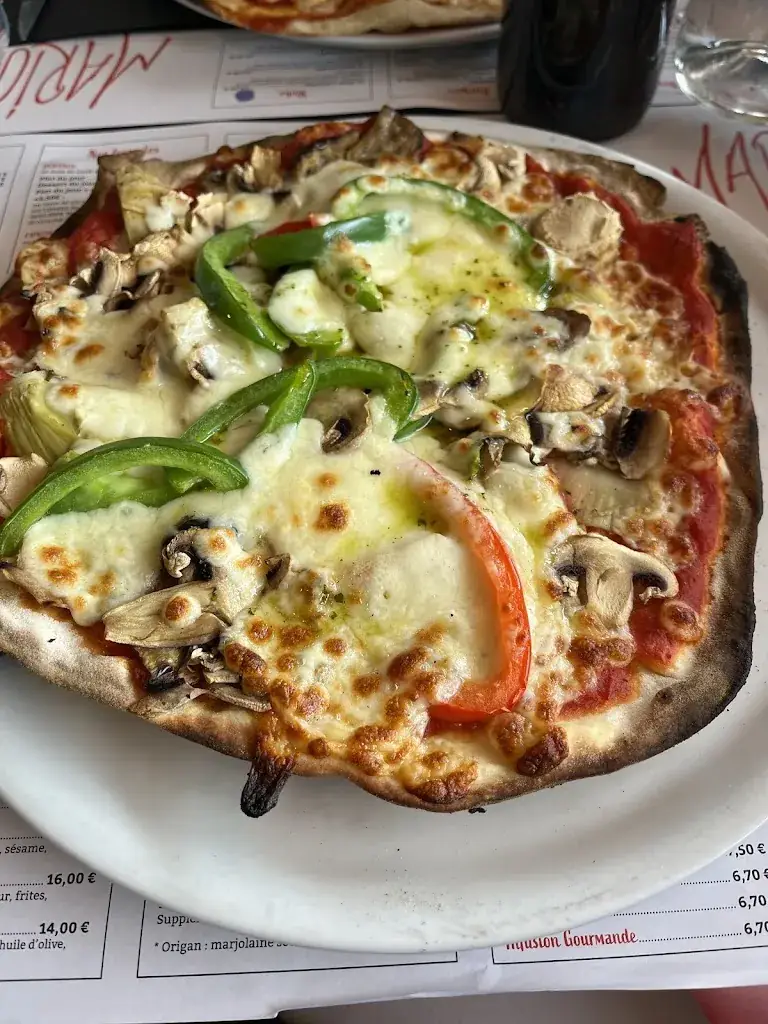 Brasserie Pizzeria Marius_Saint-Jacques-de-la-Lande_slider_image_3