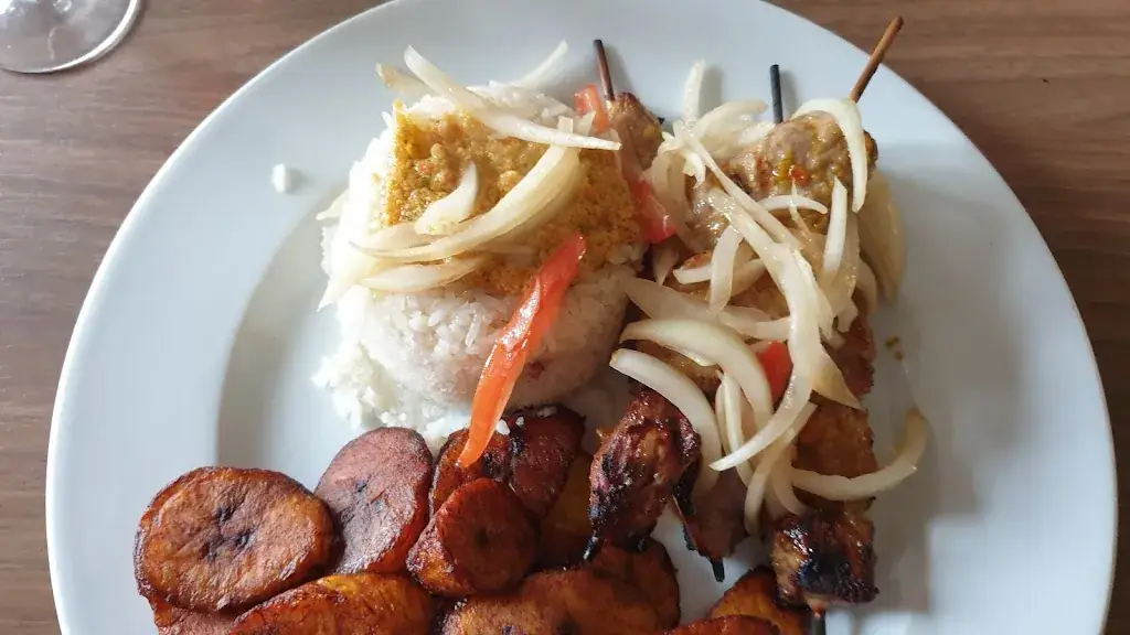 Le Sahré Ivoire restaurant_Saint-Jacques-de-la-Lande_slider_image_1