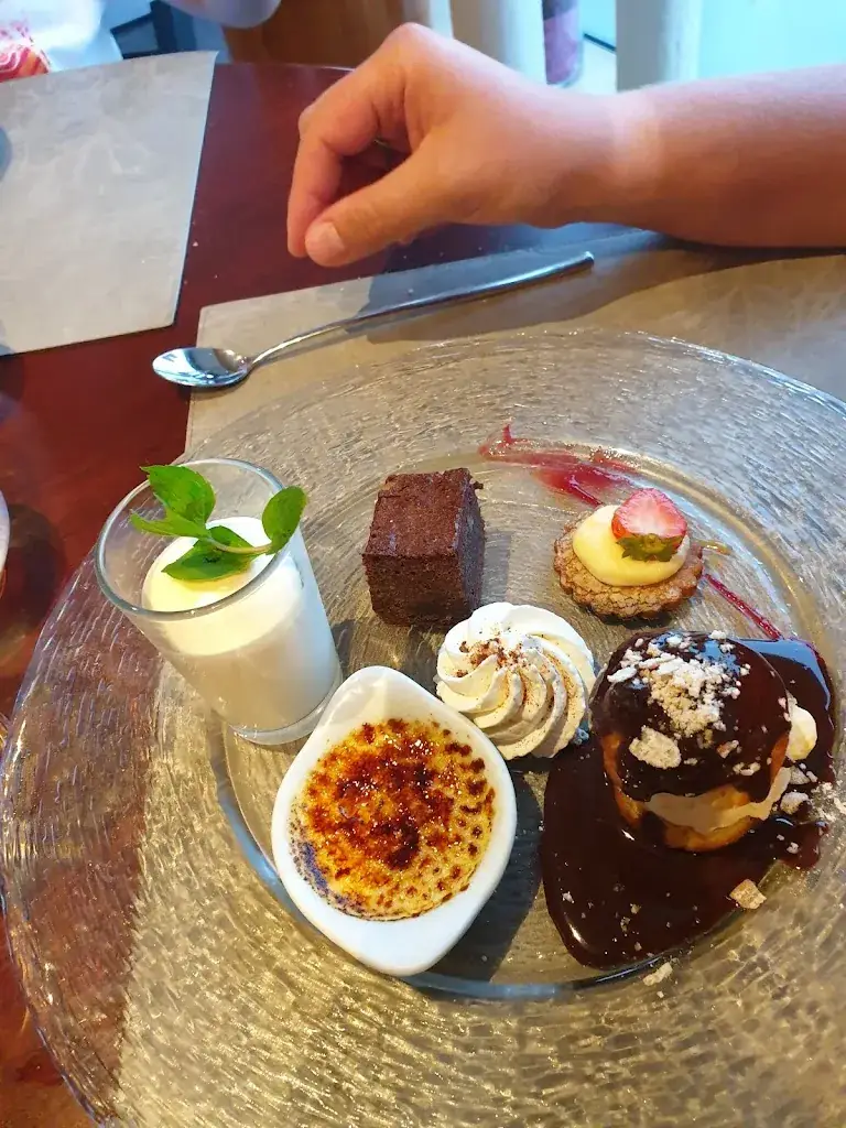 Fiorella Blanch_Au Quai des îles_Saint-Pol-de-Léon_review