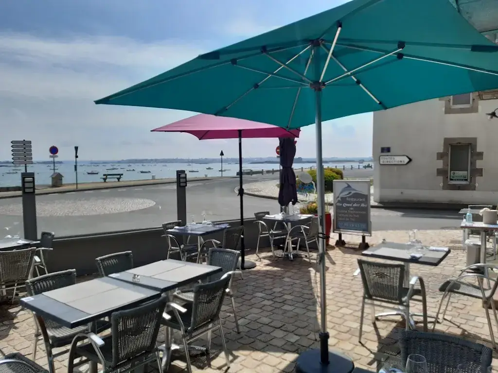Au Quai des îles restaurant in Saint-Pol-de-Léon