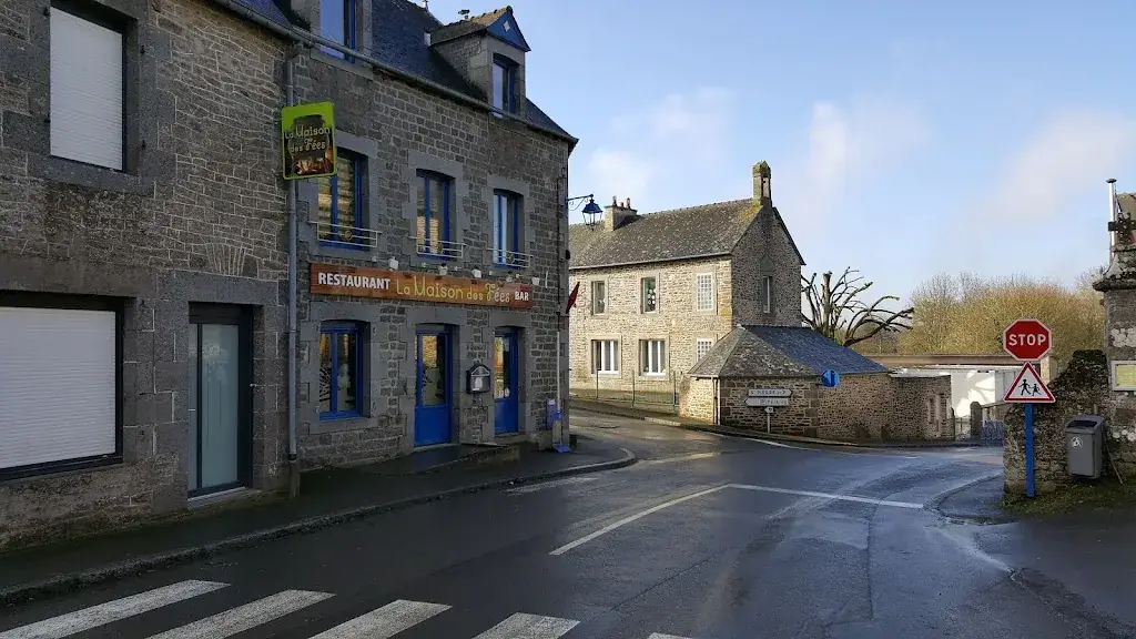 La Maison des Fées_Mesnil-Roc'h_slider_image_2