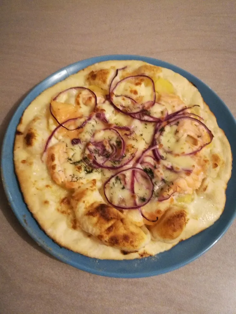 Au Resto de la Place_Mesnil-Roc'h_slider_image_3