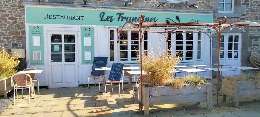 Les Frangines_Mesnil-Roc'h_slider_image_1