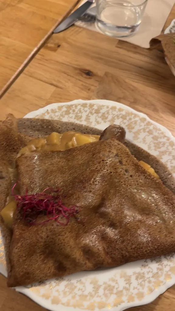 Janel Loi_Le père bougeard_Saint-Malo_review