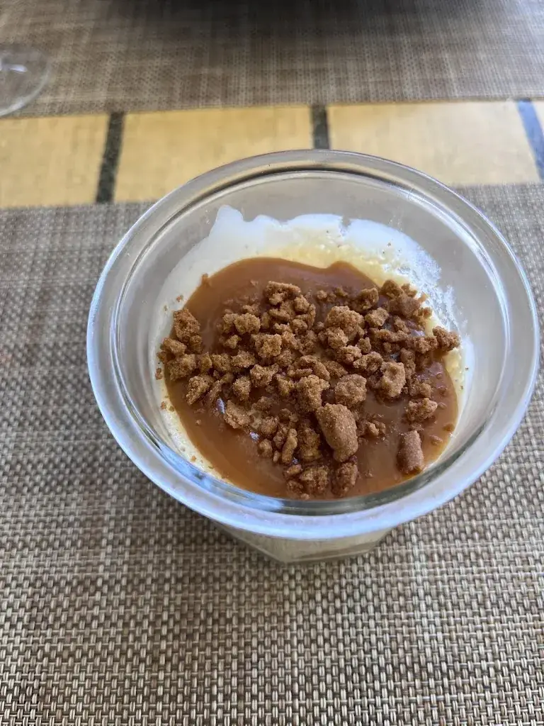 Maha ALSAYASNEH_Le château de sable_Saint-Coulomb_review