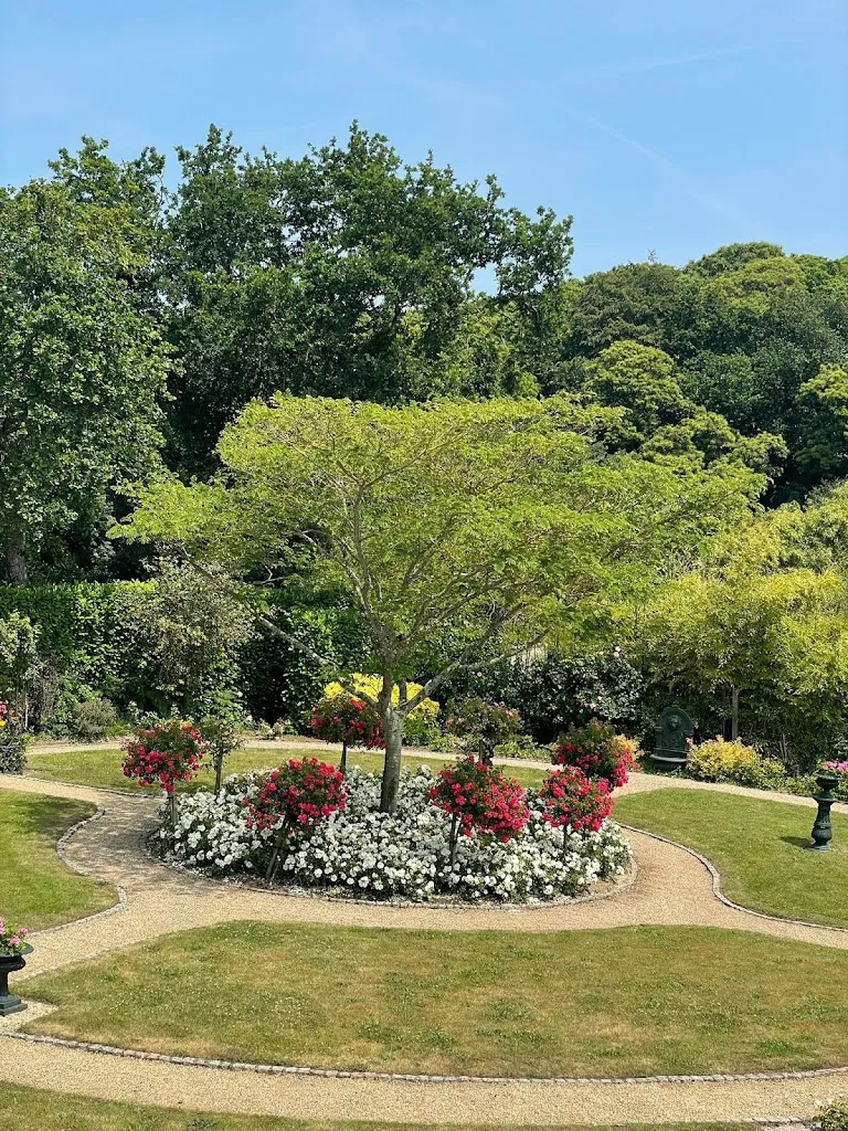 Hôtel Auberge de la Motte Jean restaurant in Saint-Coulomb