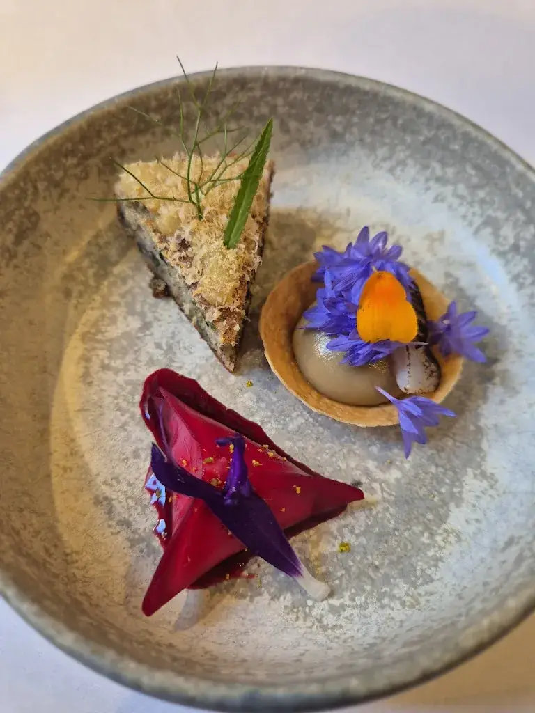 Marcel_Le Chalut_Saint-Malo_review