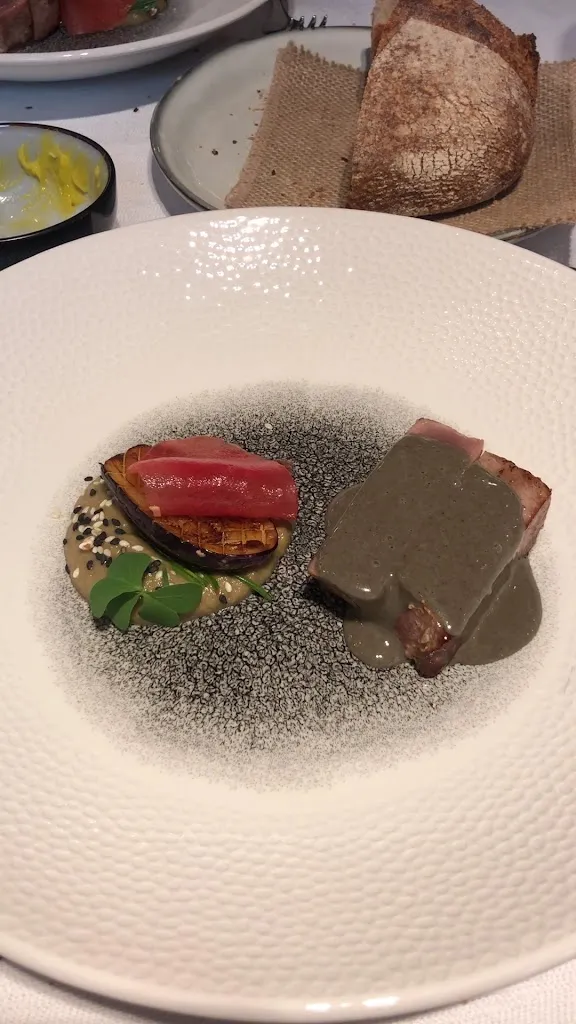 Maria Fan_Maison Vermer_Saint-Malo_review