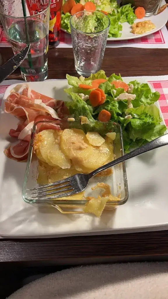 Guillaume S-C_La Fabrique Des Etoiles_Puy-en-Velay_review