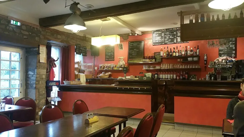 Le Guibra - Taverne Agriculturelle - Bar / Café culturel / Epicerie / Restaurant_Saint-Sulpice-la-Forêt_slider_image_3