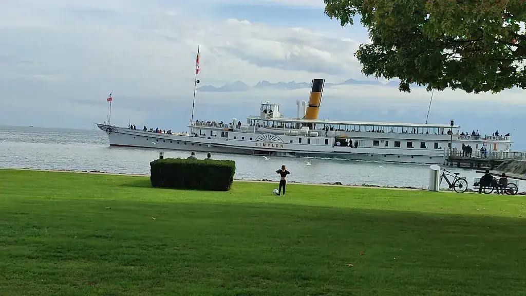 Café-Restaurant Le Débarcadère_Saint-Sulpice_slider_image_2