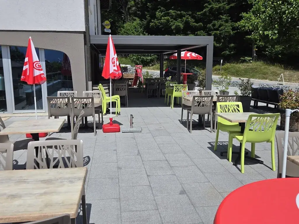 Restaurant de La Forêt Restaurant in Sorens