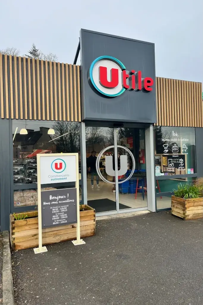 Utile Saint Thegonnec restaurant in Loc-Eguiner