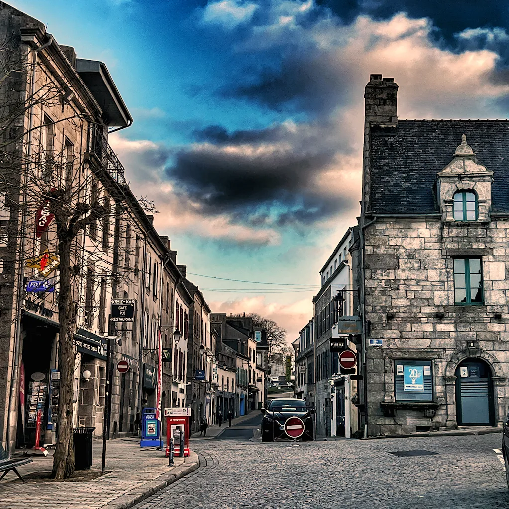 Hôtel Les Voyageurs restaurant in Saint-Renan