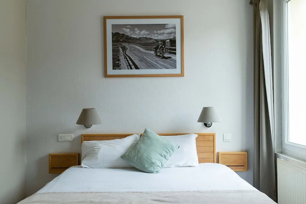 Hôtel Les Voyageurs_Saint-Renan_slider_image_3