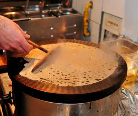 Menu_Crêpes et galettes bretonnes à emporter_Saint-Quay-Perros_image_3