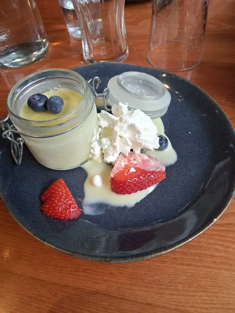 Lionel Dambrine_AUBERGE DU DONJON_Polignac_review