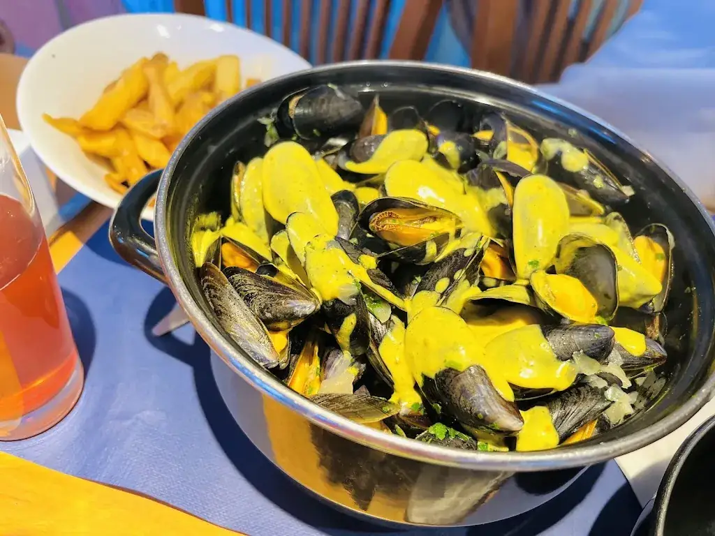 Mura Halima_Ty Breizh_Perros-Guirec_review