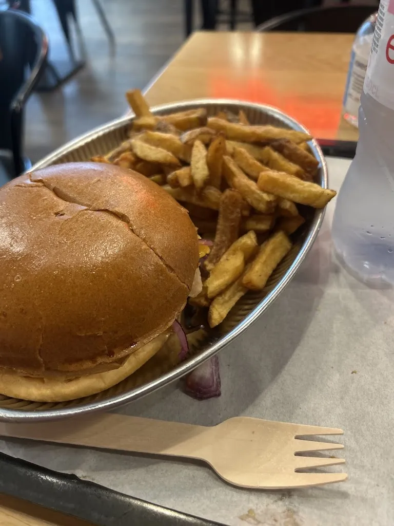 Céline Bouchard_231 East Street_Saint-Grégoire_review