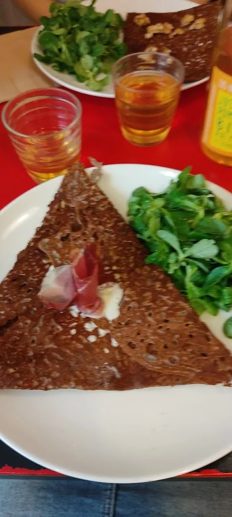 Christine “Christine breizh” G_Miss Bigoudène_Saint-Grégoire_review