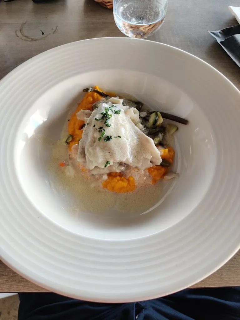 Lughan Cornuez_LES PLAISANCIERS_Saint-Quay-Portrieux_review