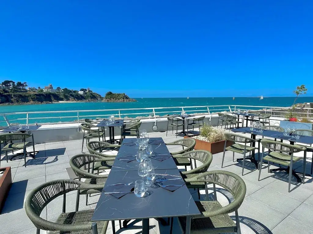 Le Catamaran_Saint-Quay-Portrieux_slider_image_1