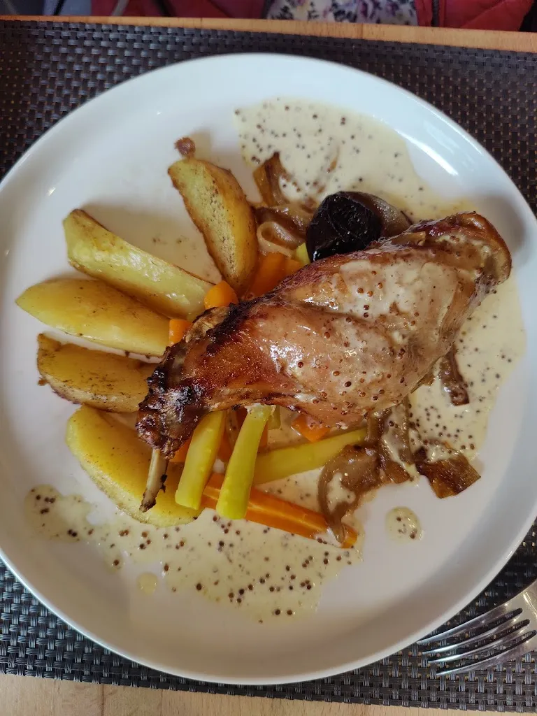 Ségolène Vigouroux_Le bistrot de Caro_Sarzeau_review