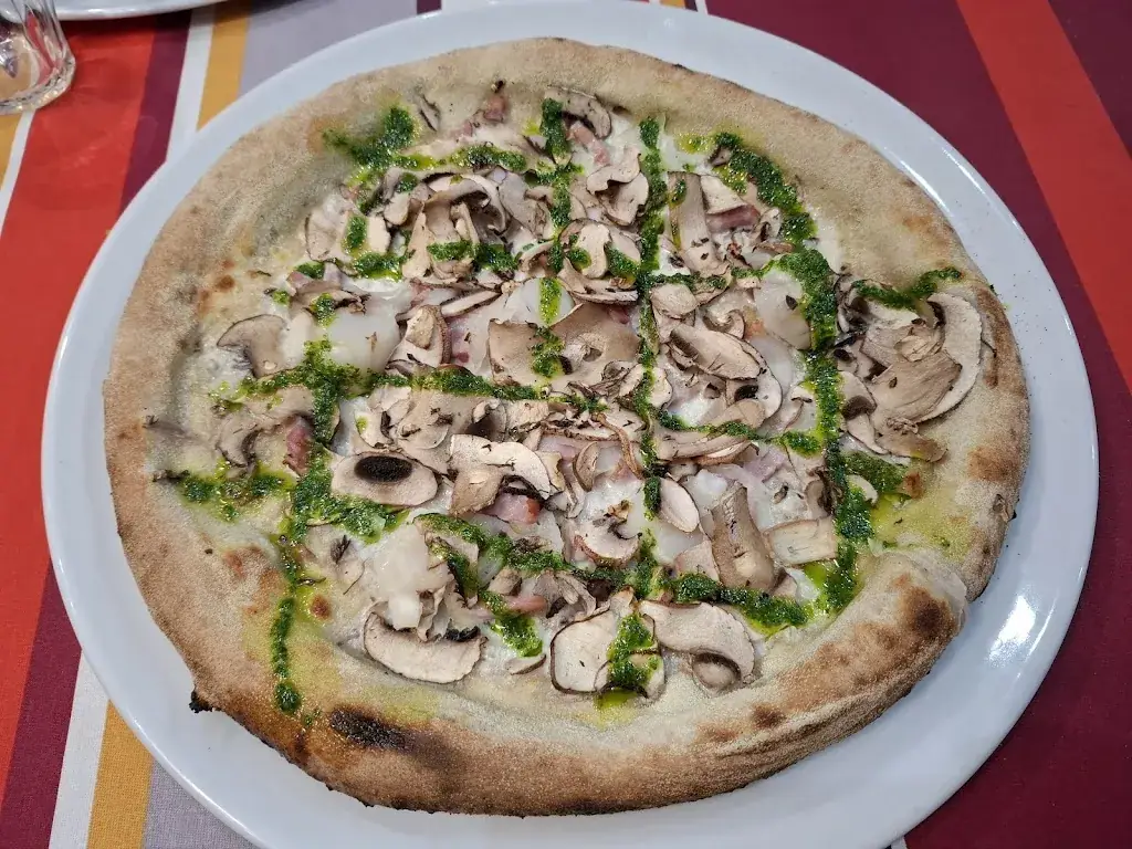 FERME TY BIRILL restaurant in Sibiril