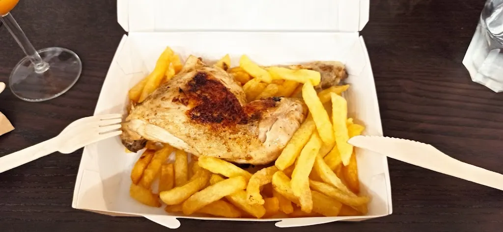 Menu_Les Tontons Grilleurs - Paillote saisonnière à Sixt sur Aff au coeur de la nature au bord d'étangs- Grillades sur plancha_Sixt-sur-Aff_image_2