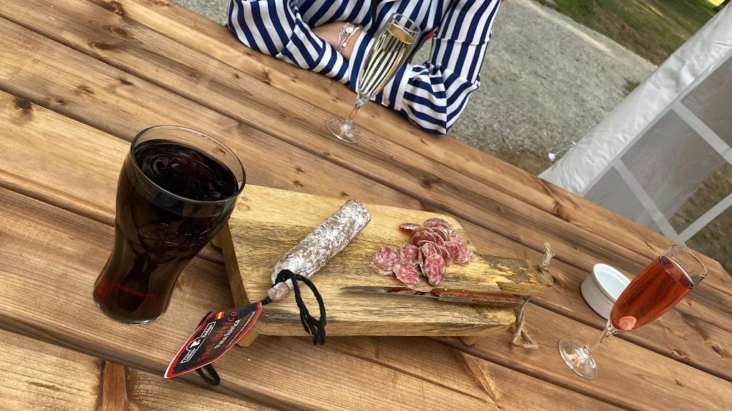 Menu_Les Tontons Grilleurs - Paillote saisonnière à Sixt sur Aff au coeur de la nature au bord d'étangs- Grillades sur plancha_Sixt-sur-Aff_image_5