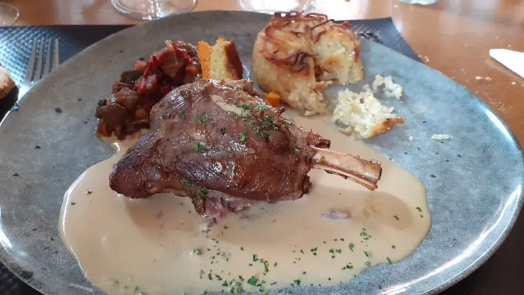 Auberge de la Tourelle_Sens-de-Bretagne_slider_image_2