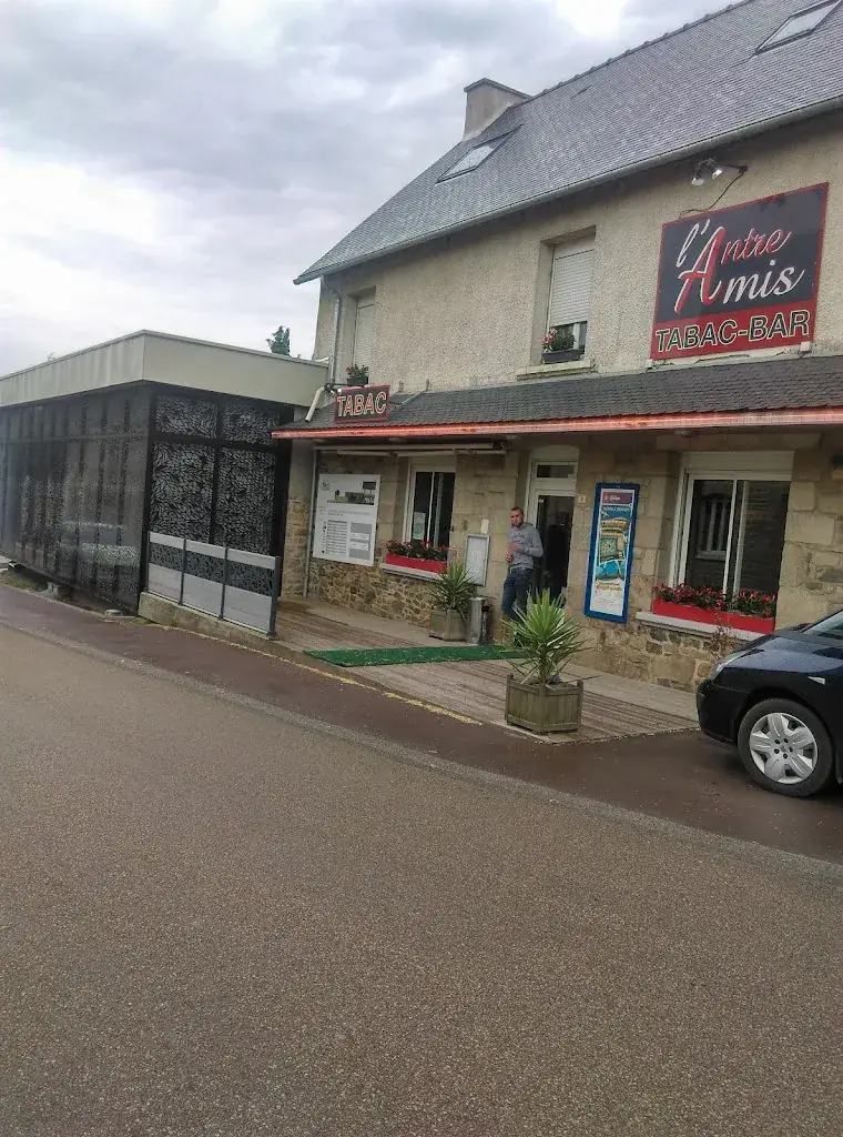 L'ANTRE AMIS_Sévignac_slider_image_2