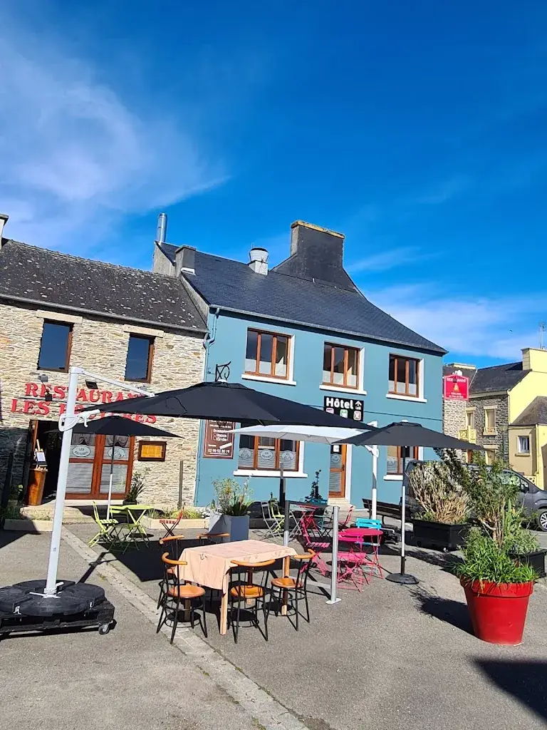 Hôtel restaurant les Bruyères restaurant in Spézet