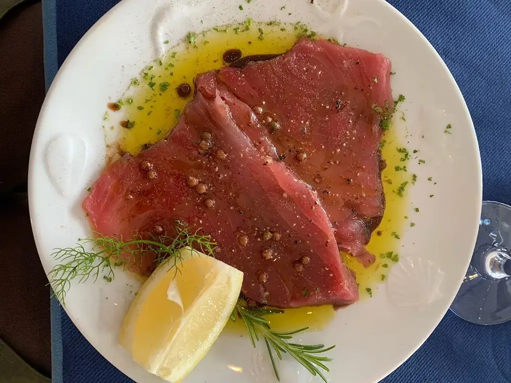 Martin Wingate_Le Chantier_Saint-Philibert_review