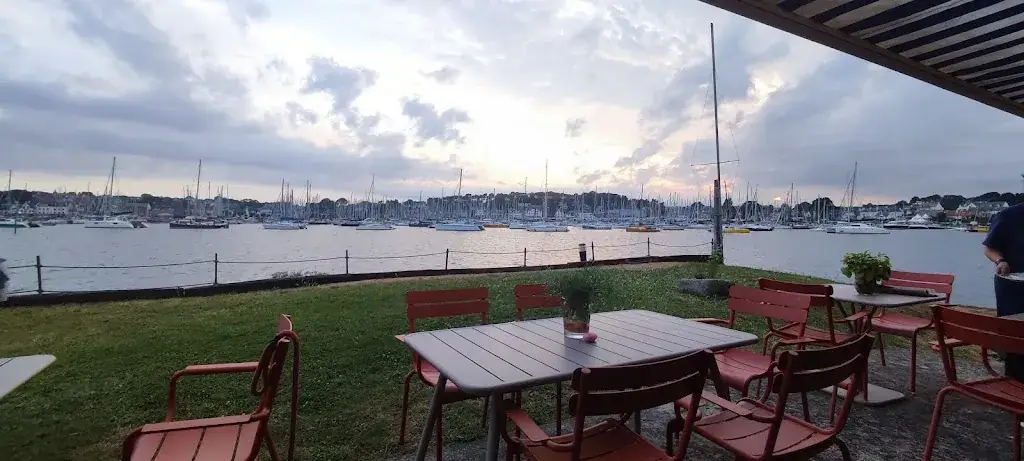 Oswaldo Berrospe_Le Chantier_Saint-Philibert_review