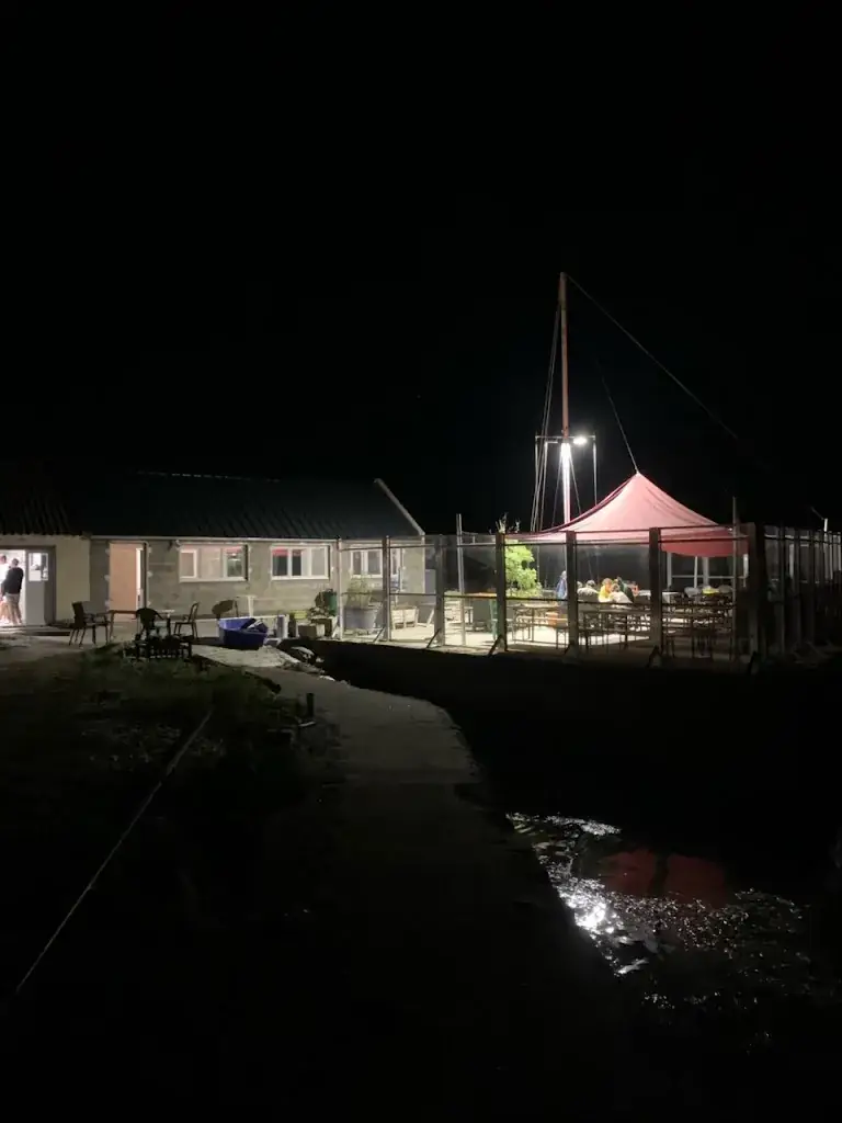 Boris Gusarov_Les Viviers de St Phil _Saint-Philibert_review