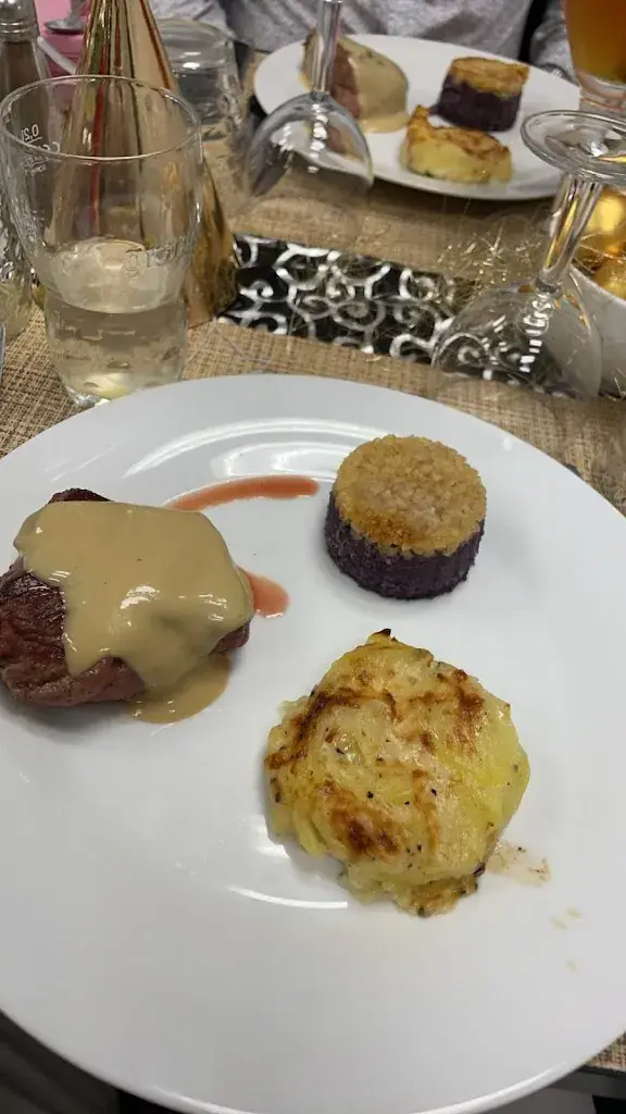 ENZO MANGIONE_Le Saint Philbert_Mesnil-sous-Jumièges_review